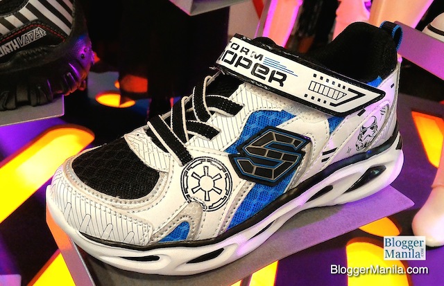 Skechers star wars r2d2 kids' light-up shoes top