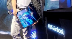 ASUS Zenbook 17 Fold OLED